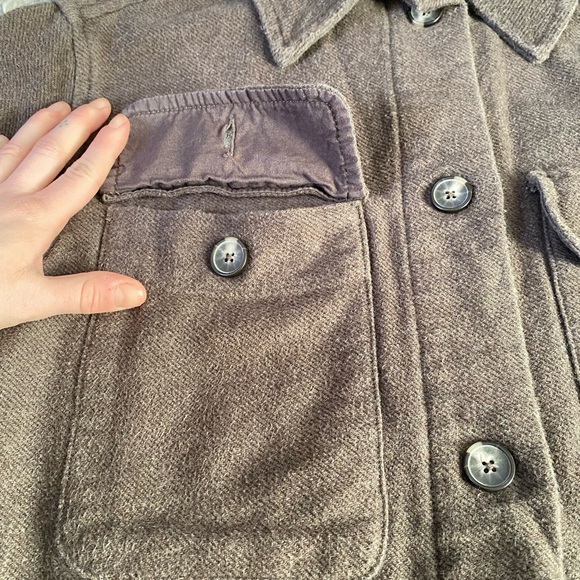 Everlane The Oversized Shirt Jacket in Dark Heathered Brown - Picture 7 of 11